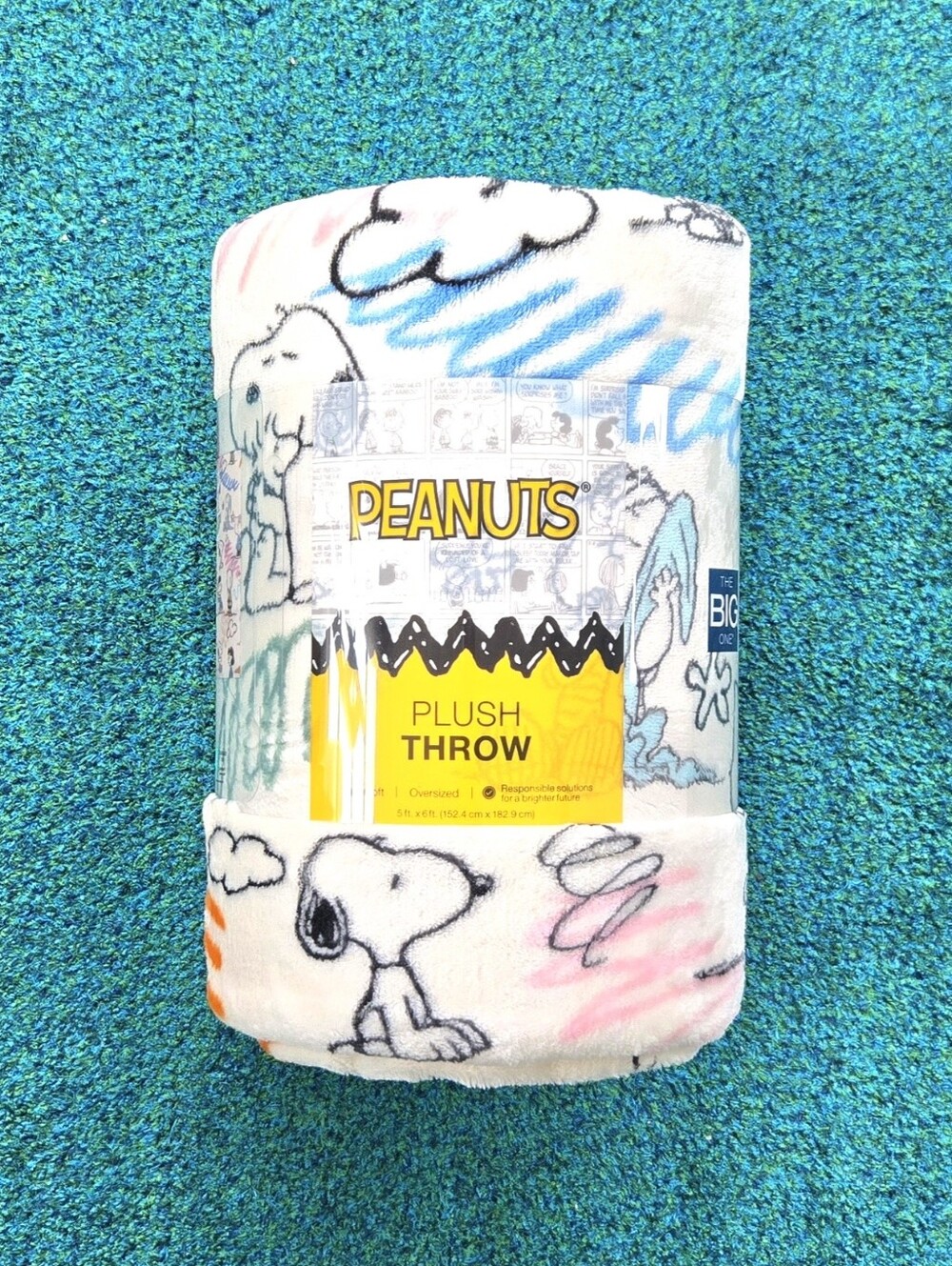 Peanuts Sketch Oversized Soft Throw by Kohl's - 5 ft X 6 ft - Picture 4 of 4